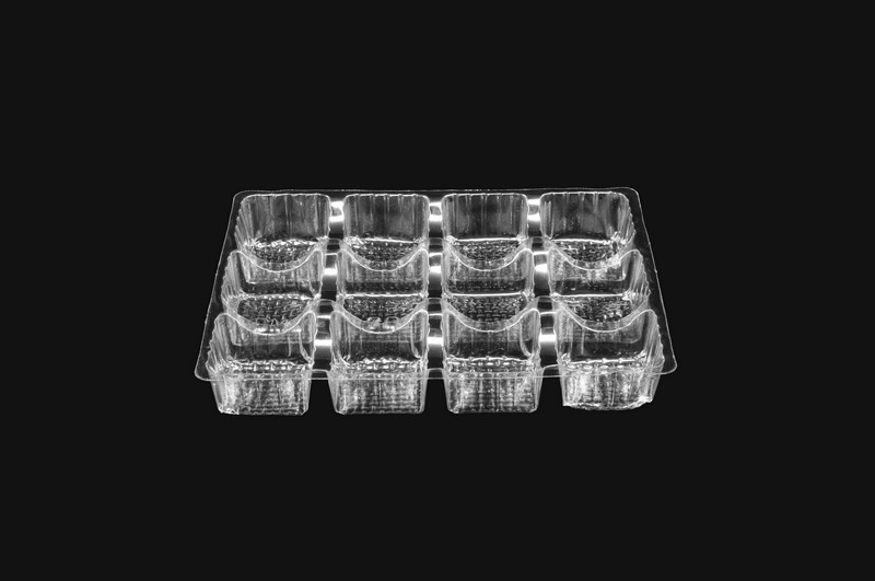 DMD 75 - 12 Cavity Sweet Tray