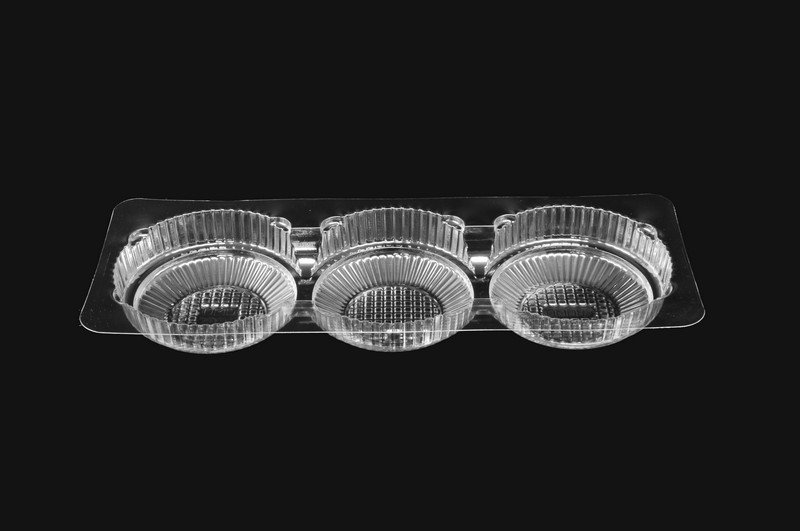 DMD 83 - Shallow 3 Cavity Tart Tray